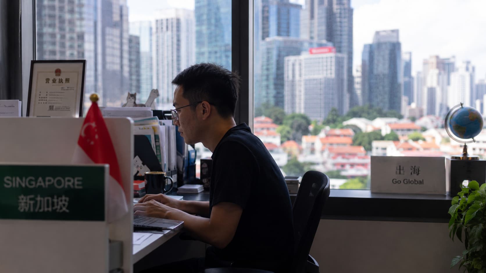 Chinese companies still move to Singapore